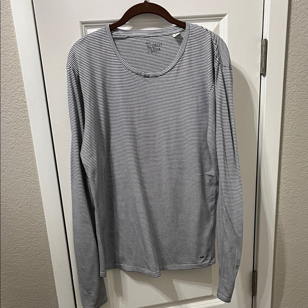 EC Scotch & Soda White & Black Striped Long Sleeve Tee Size M